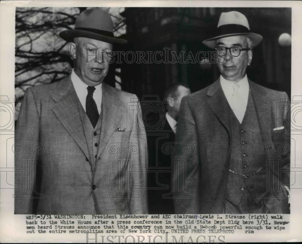 1954 Press Photo Dwight Eisenhower Returns to White House after Press Conference - Historic Images