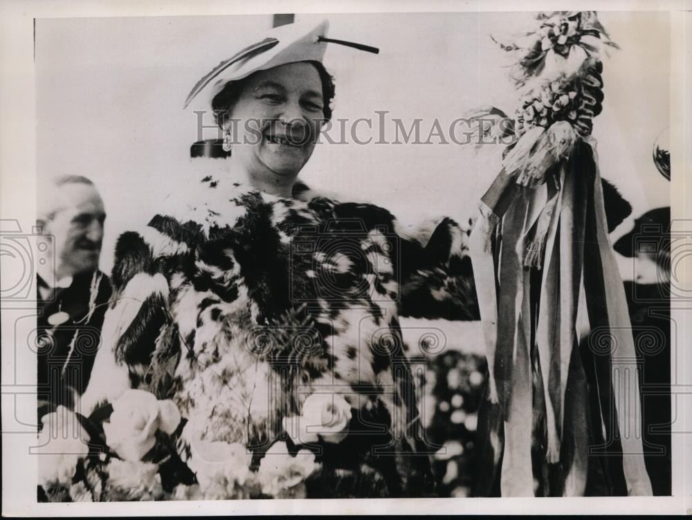 1937 Press Photo Lady Maude Hoabe launches British ship Ark Royale - nee94755 - Historic Images