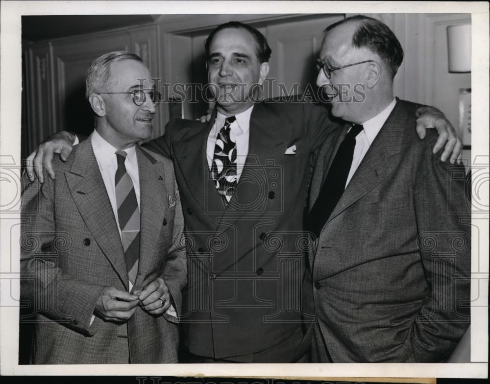 1944 Press Photo Sen.Harry Truman with Sherman Minton,Louis Schwellenbach - Historic Images