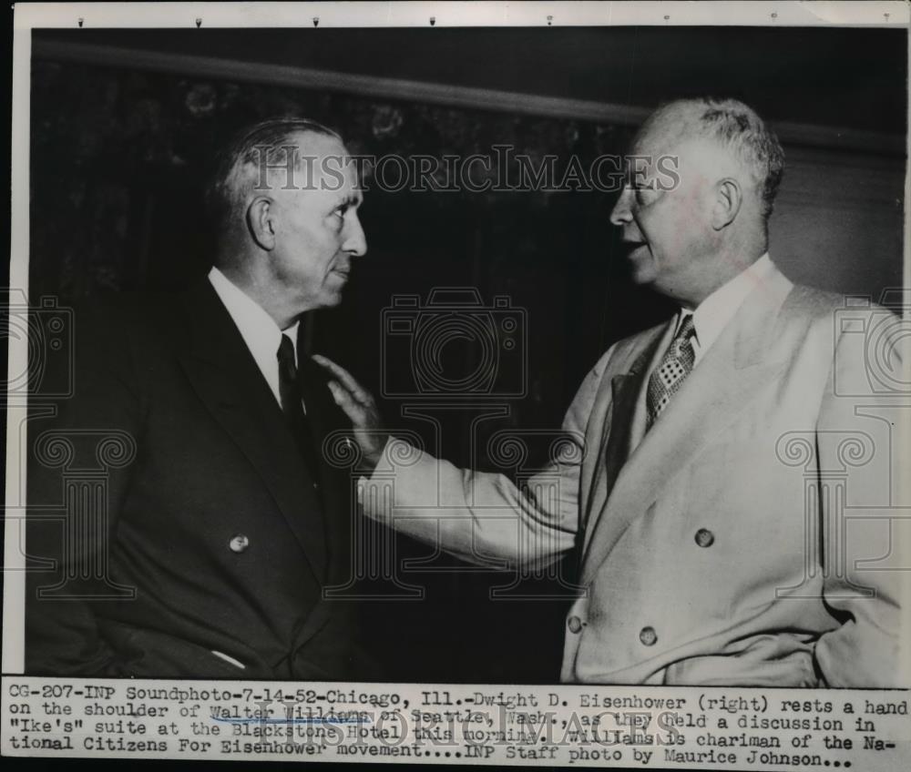 1952 Press Photo Pres.Dwight Eisenhower with Walter Williams at Blackstone Hotel - Historic Images