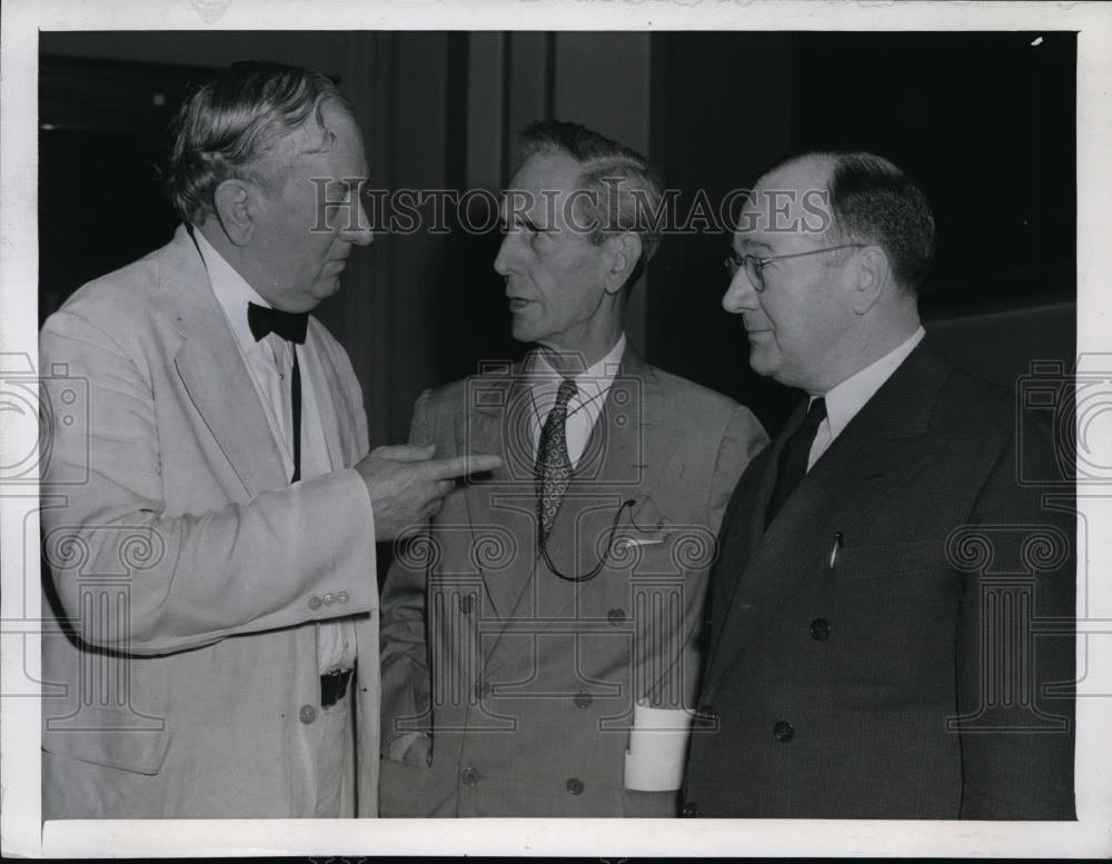 1944 Press Photo Sen. Tom Connally,Breckinridge Long and Sen.Francis Maloney - Historic Images