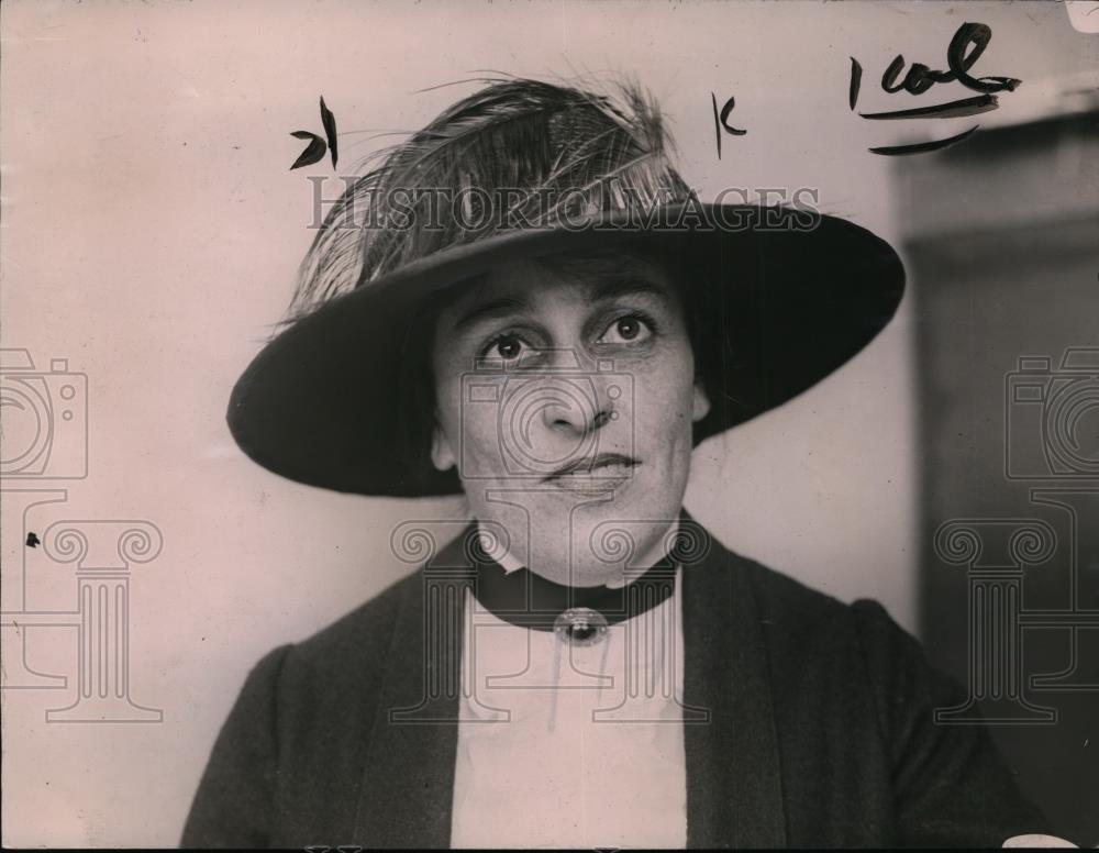 1922 Press Photo Amy Steinhart - nee97611 - Historic Images