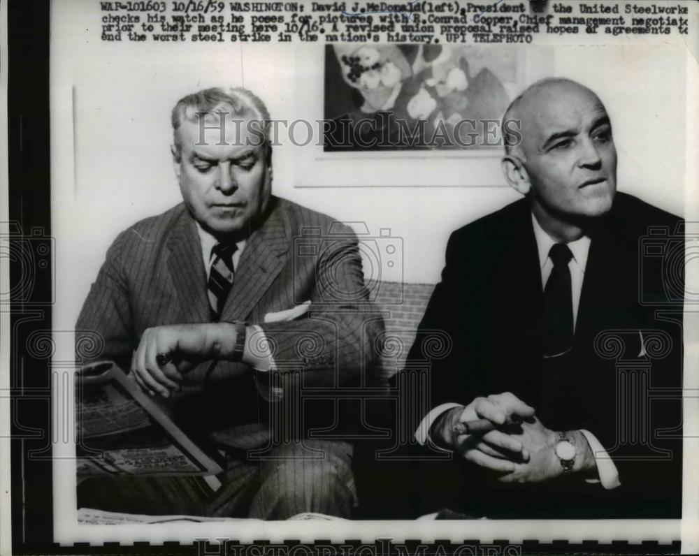 1959 Press Photo David J. McDonald of United Steel Workers, R. Conrad Cooper - Historic Images