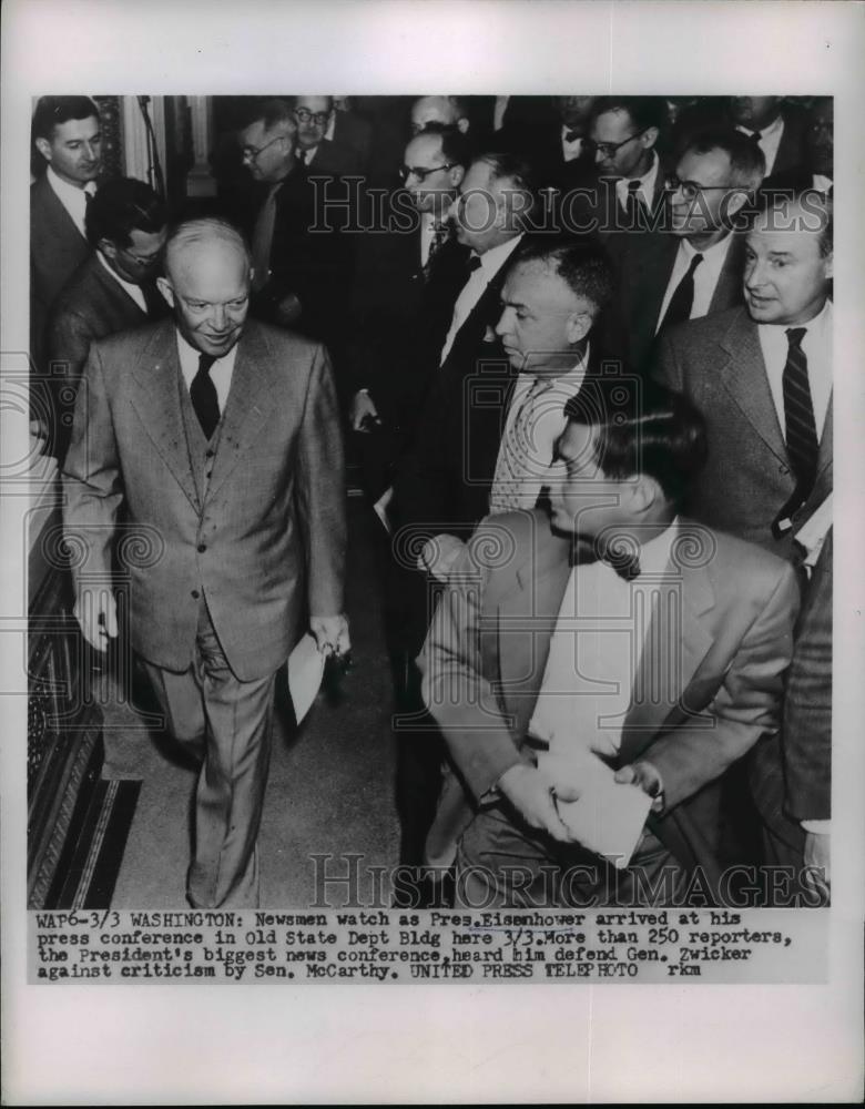 1954 Press Photo Pres.Dwight Eisenhower arrived at the Old State Building - Historic Images