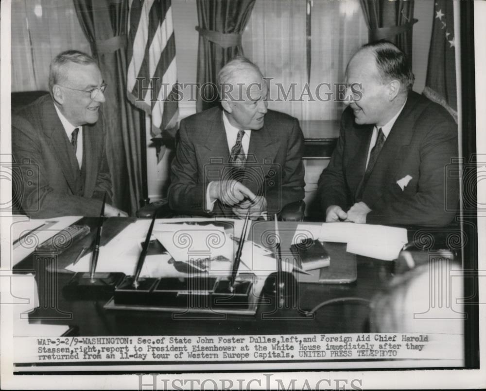 1953 Press Photo Pres.Eisenhower with John Foster Dulles and Harold Stassen - Historic Images