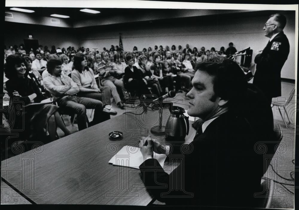1984 Press Photo Kootenai Co. Prosecutor Glen Walker - spa23333 - Historic Images