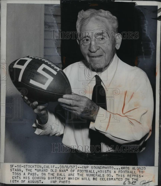 1957 Press Photo Amos Alonzo Stagg grand old man of football age 95 - net16732 - Historic Images