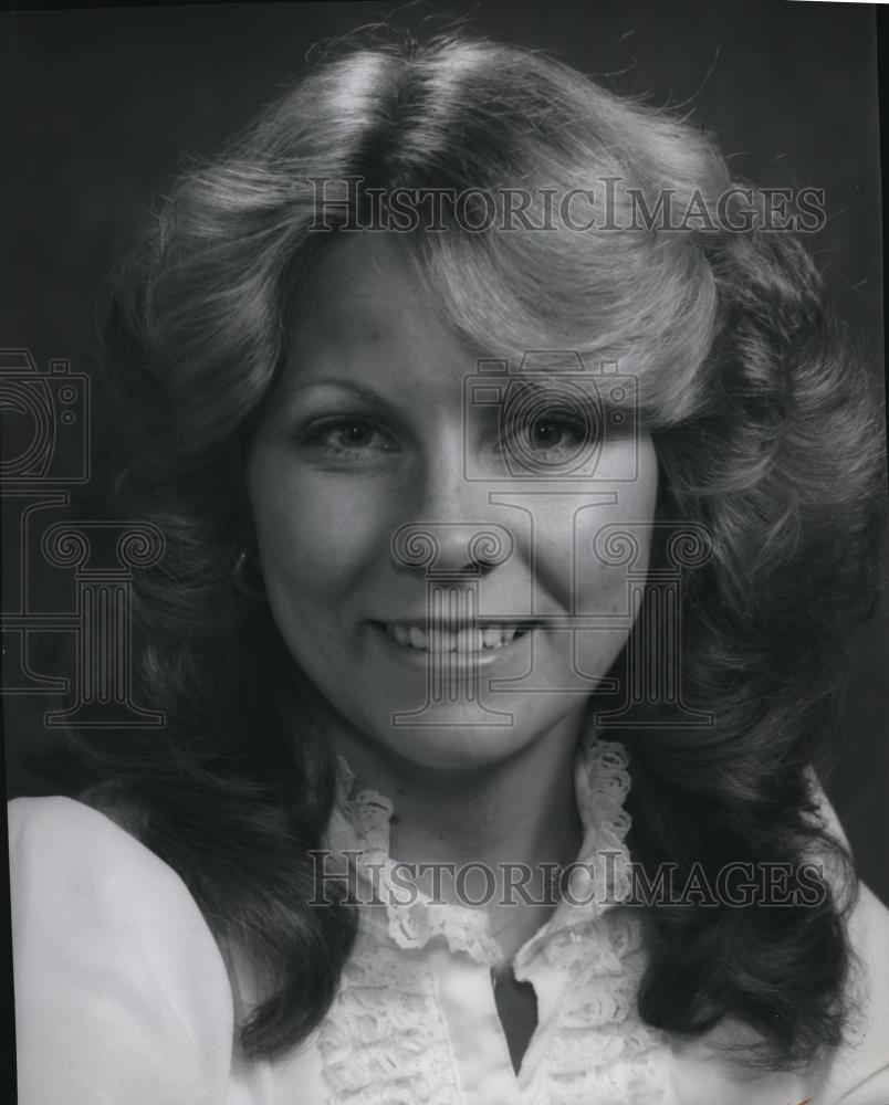 1983 Press Photo Jennifer Applestone of Appleway Motors - spa30280 - Historic Images
