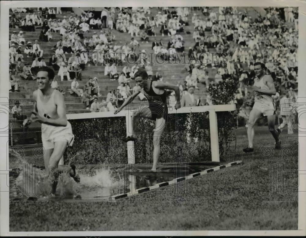 1936 Press Photo Joe McLuskey, Harold Manning, Glenn Dawson in steeplechase - Historic Images