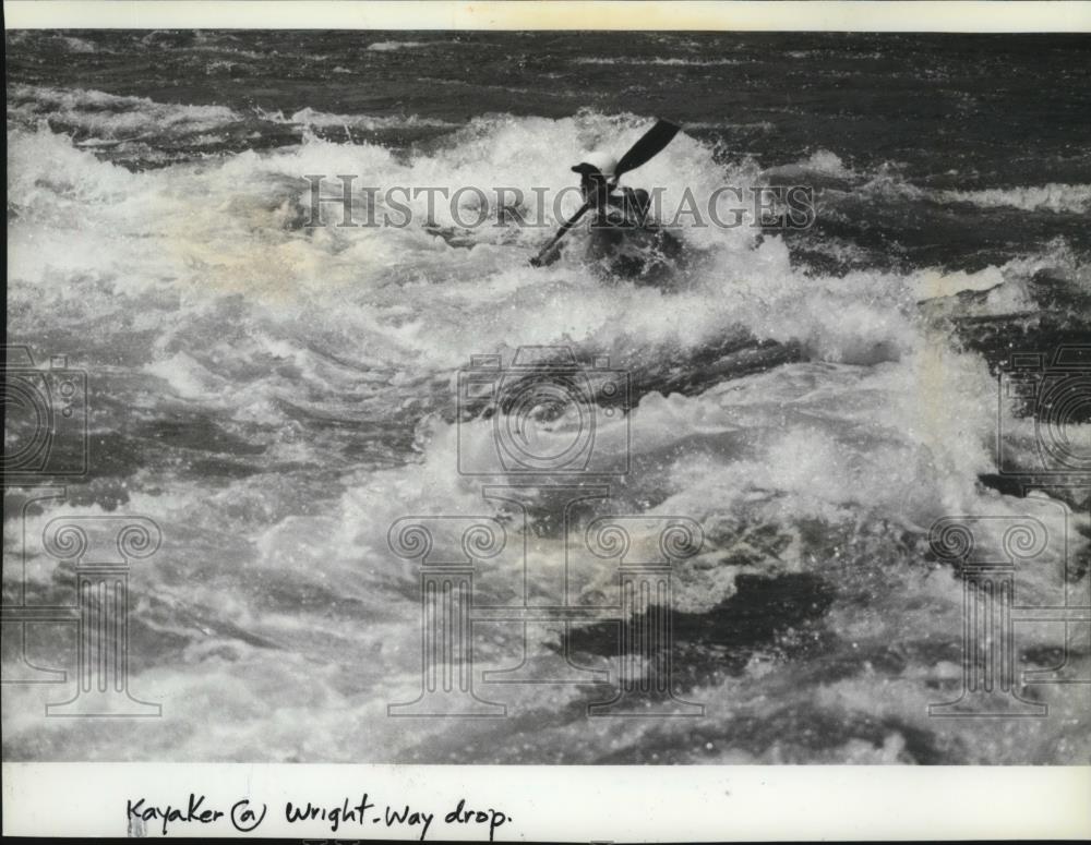 1984 Press Photo Kayaker at Wright Way Drop - spa31384 - Historic Images