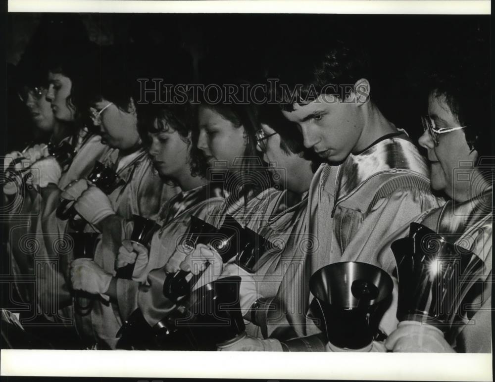 1993 Press Photo The Sound of Praise Ringers from Fowler United Methodist Church - Historic Images