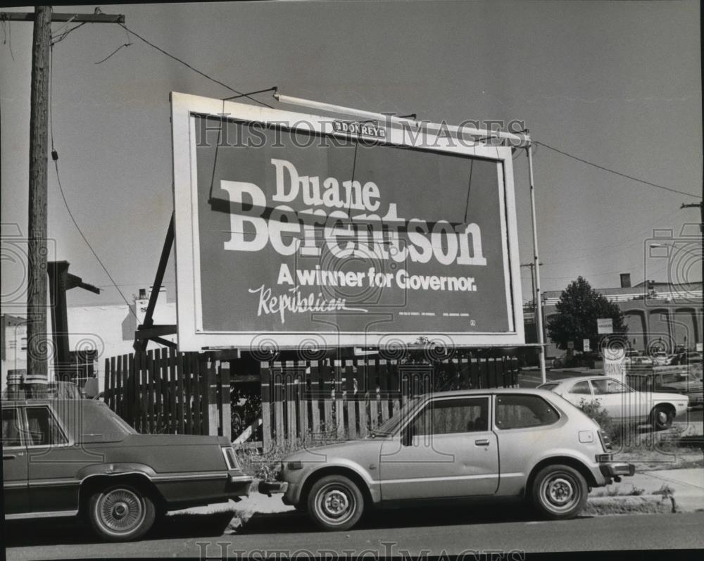 1980 Press Photo Billboard of Duane Berentson For Governor - spa31441 - Historic Images