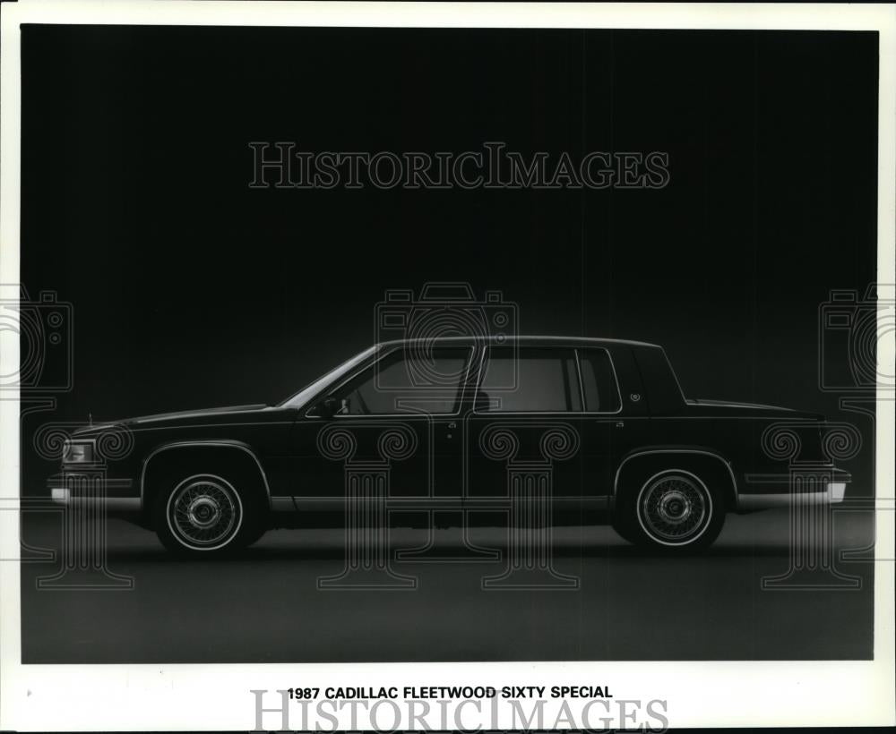 1987 Press Photo The 1987 Cadillac Fleetwood Sixty Special - spp01619 - Historic Images