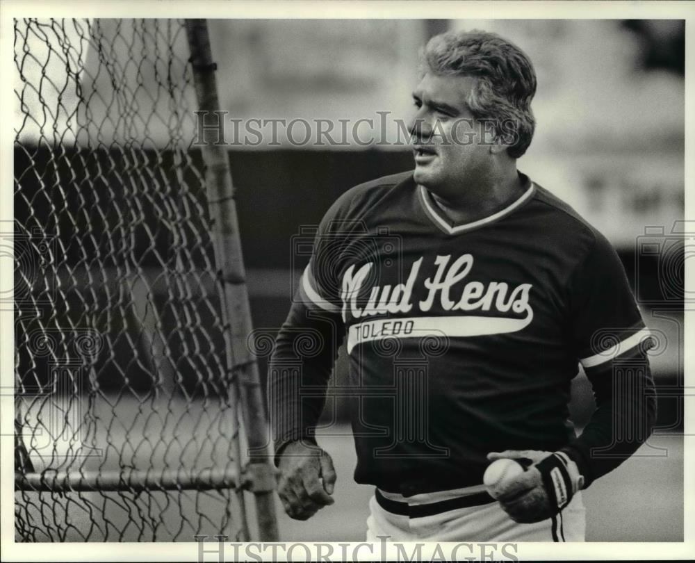 1988 Press Photo Former Indians Manager Pat Corrales, Toledo Mud Hens. - Historic Images