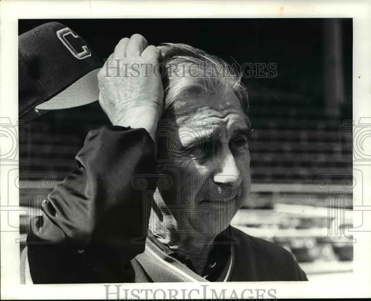1990 Press Photo Indians Manger Dave Garcia ponders the future - cvb57715 - Historic Images
