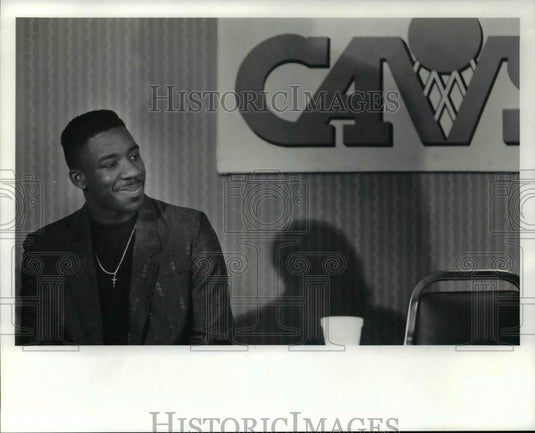 1991 Press Photo Cavaliers No. 1 draft choice Terrell Brandon - cvb57854 - Historic Images