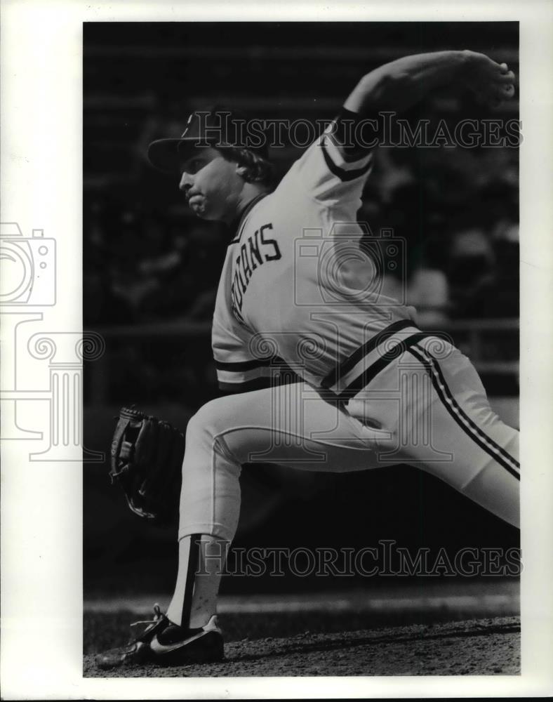 1985 Press Photo Neal Heaton - cvb57985 - Historic Images