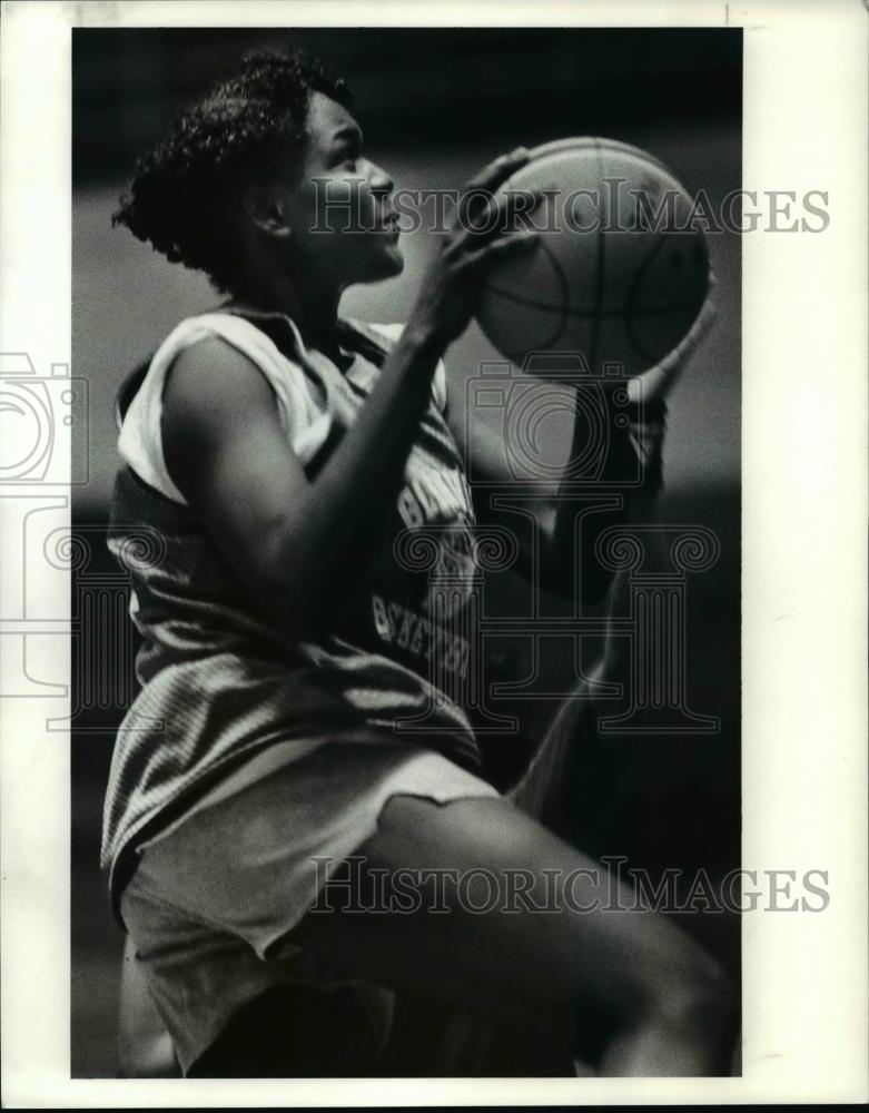 1990 Press Photo Sonja Swopes, Glenville basketball star - cvb58013 - Historic Images