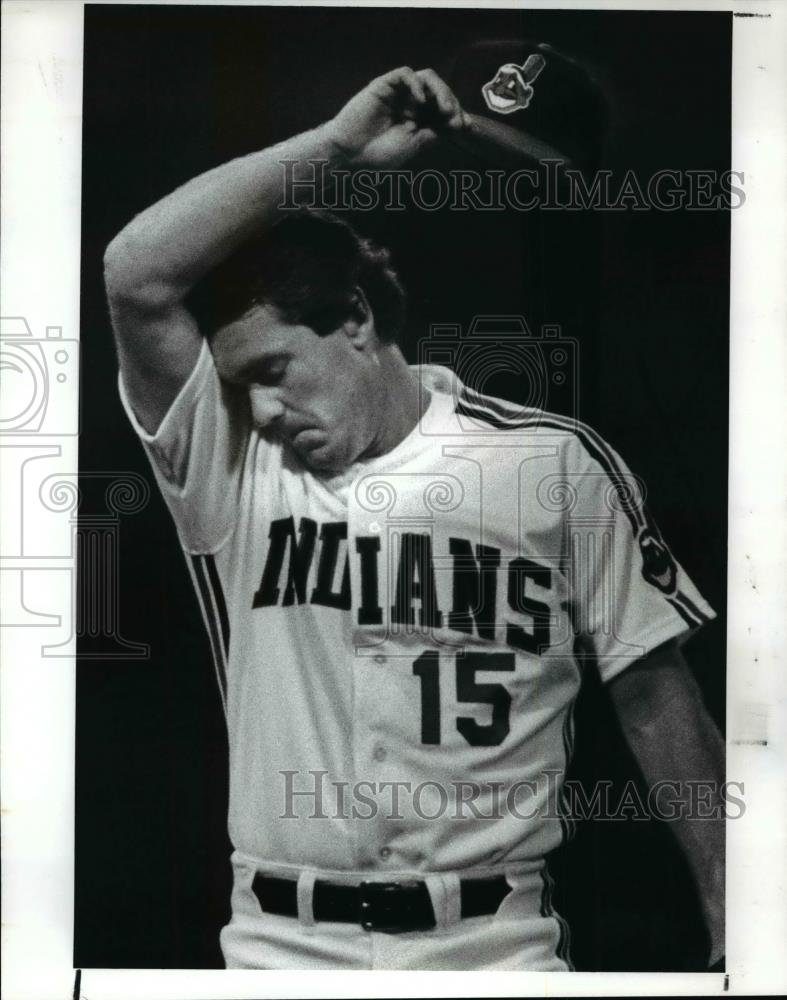 1989 Press Photo Neil Anderson after giving up the winning home run in the 10th - Historic Images