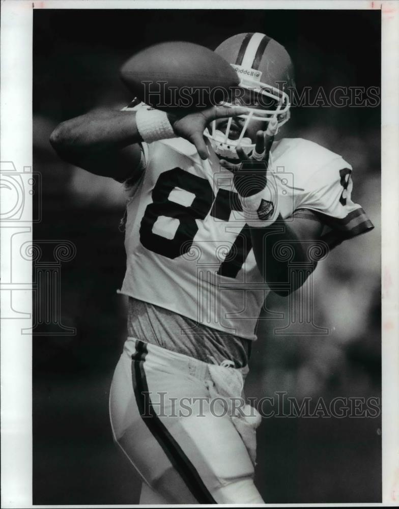 1990 Press Photo Football tight end John Talley - cvb58296 - Historic Images