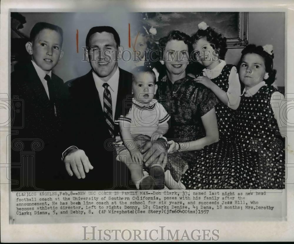 1957 Press Photo University of Southern Calif. Football Coach Don Clark &amp; Family - Historic Images