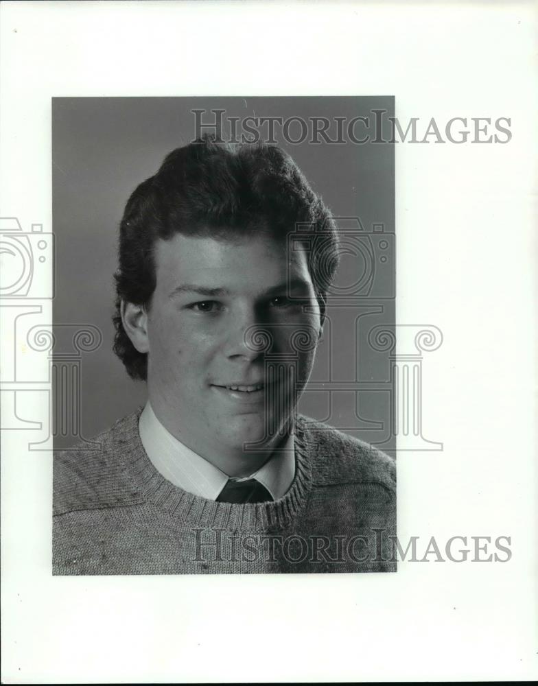 1985 Press Photo Mark Heneghan Valley Forge High Football - cvb58753 - Historic Images