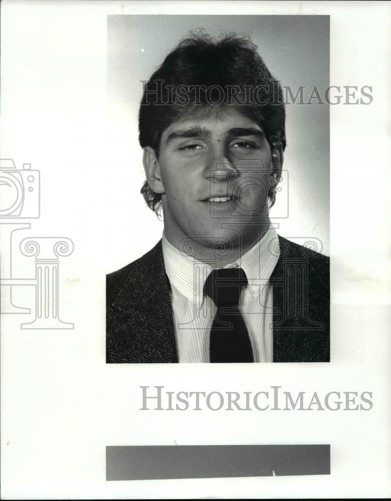 1986 Press Photo Player of the Week. Gregg Turk, Lake Catholic Football - Historic Images