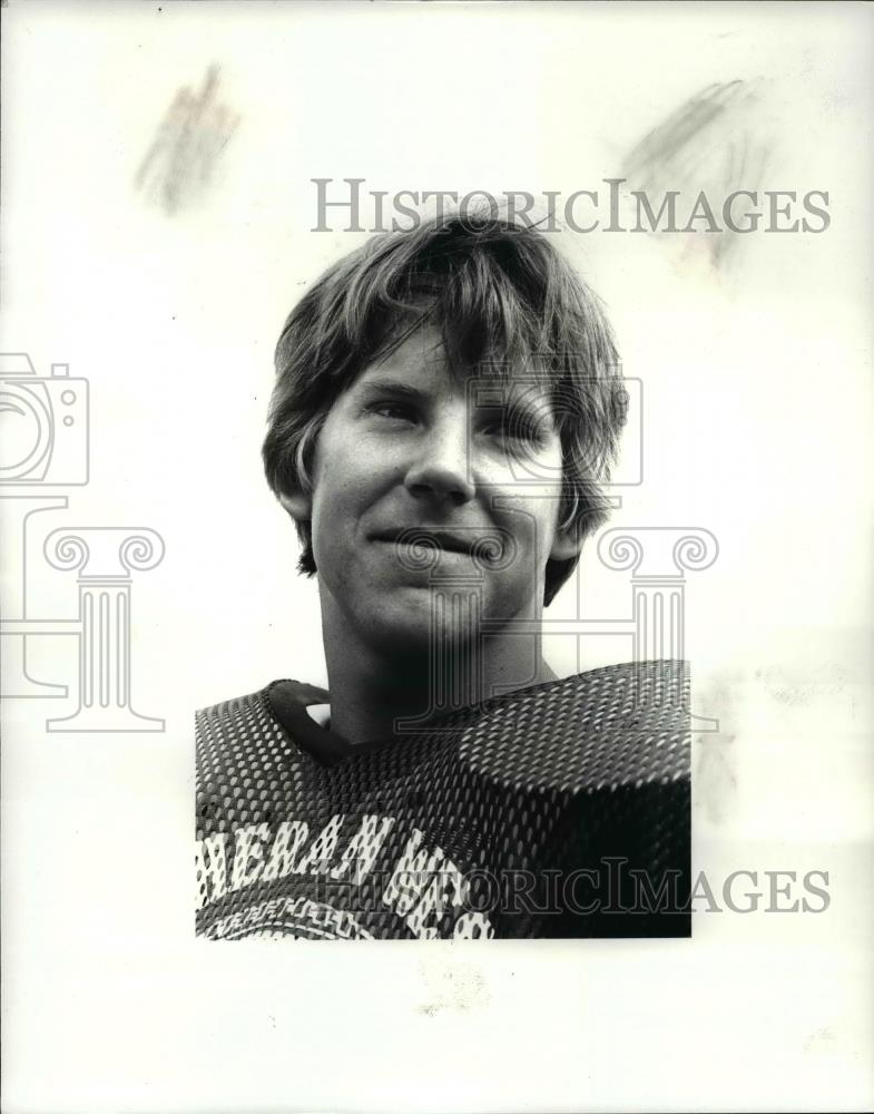 1985 Press Photo Doug Aprit, Lutheran West High School Football, Quarterback - Historic Images