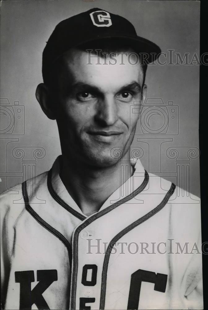 1949 Press Photo George Chaskan - cvb63726 - Historic Images