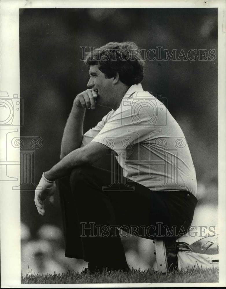 1984 Press Photo Bruce Lietzke. Leader in the world series of golf at Firestone. - Historic Images