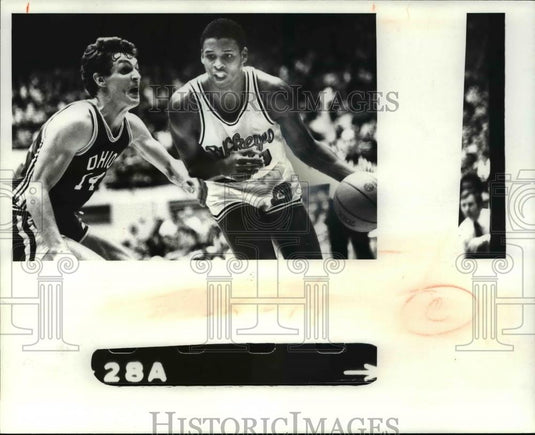 Press Photo College Basketball - cvb63876 - Historic Images