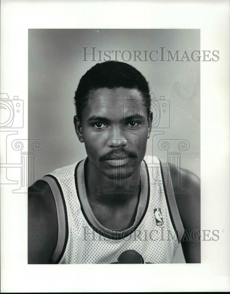 1986 Press Photo Kevin Henderson, Cleveland Cavaliers - cvb64450 - Historic Images