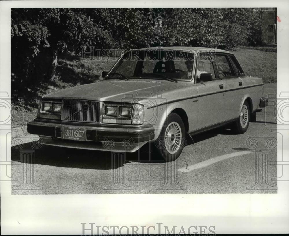 1982 Press Photo The new Volvo GL Diesel sedan - cvb68212 - Historic Images