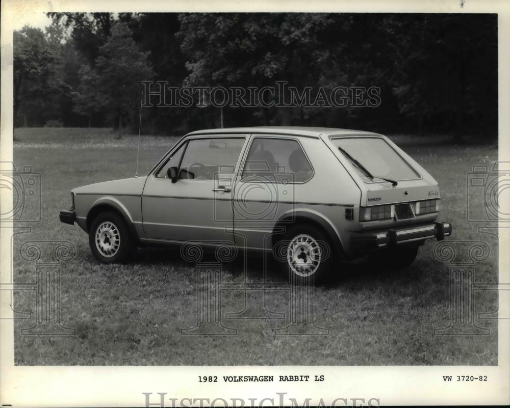 1982 Press Photo 1982 Volkswagen Rabbit Ls - cvb68285 - Historic Images