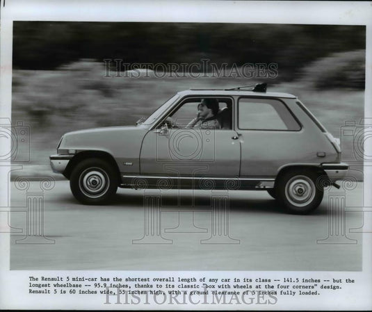 1976 Press Photo The Renault 5 mini car has the shortest overall length. - Historic Images