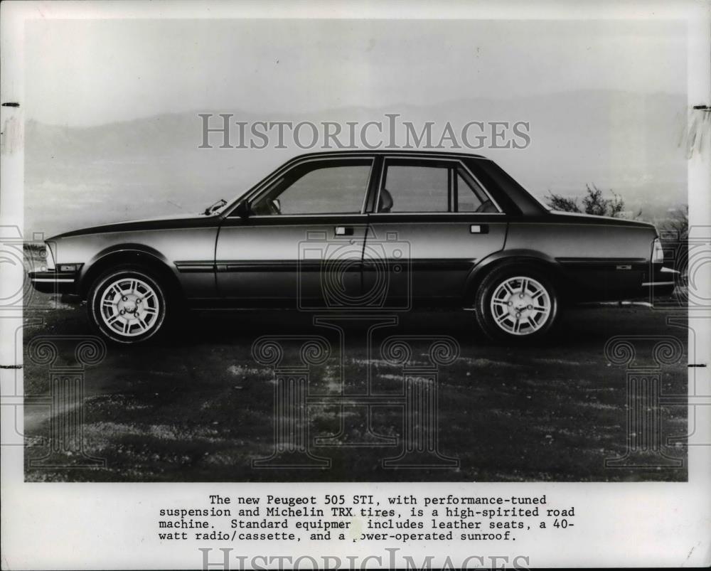 1983 Press Photo The new Peugeot 505 STI - cvb68566 - Historic Images