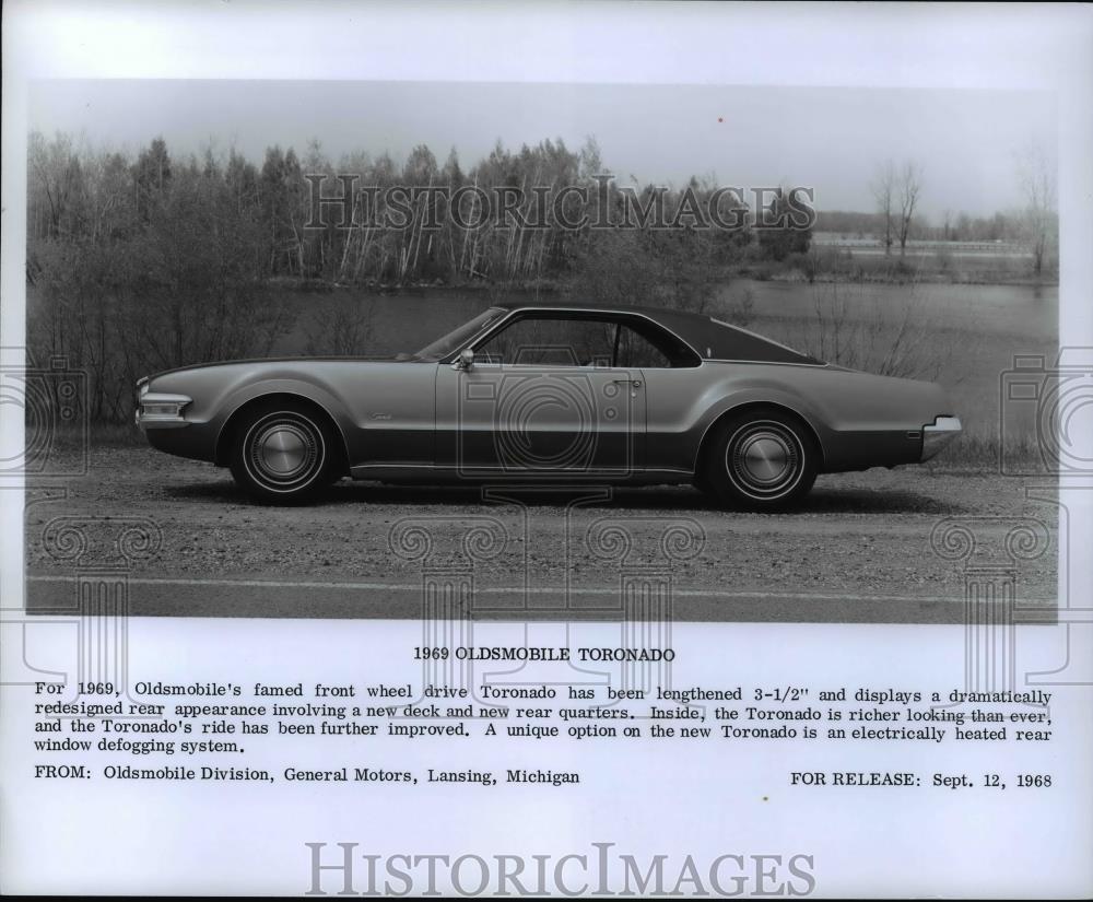 1968 Press Photo Automobiles - 1969 Oldsmobile Toronado - cvb68590 - Historic Images