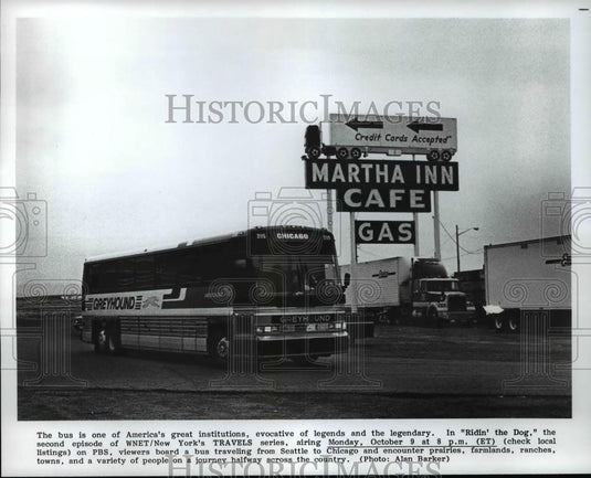Press Photo The bus is one of America's great institutions evocative of legends - Historic Images