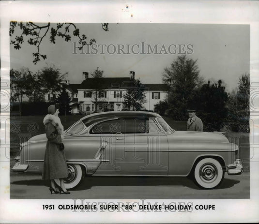 1951 Press Photo 1951 Oldsmobile Super "88" Deluxe Holiday Coupe - cvb68794 - Historic Images