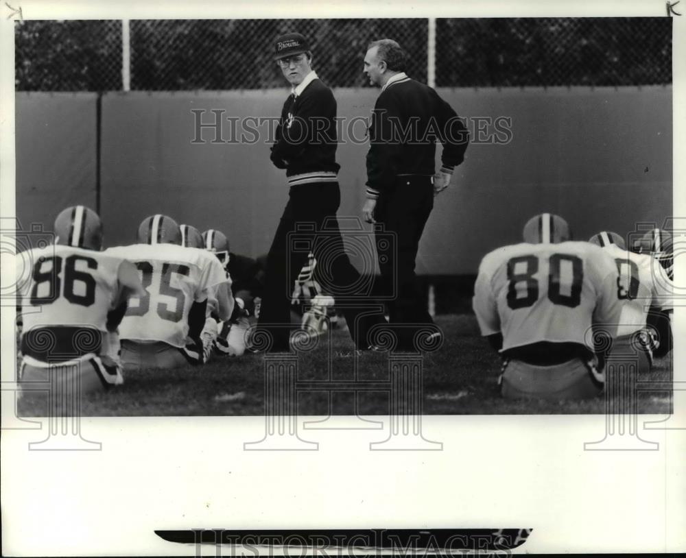 Press Photo Browns new coach Marty Schottenheimer and Joe Scanelli - cvb69169 - Historic Images