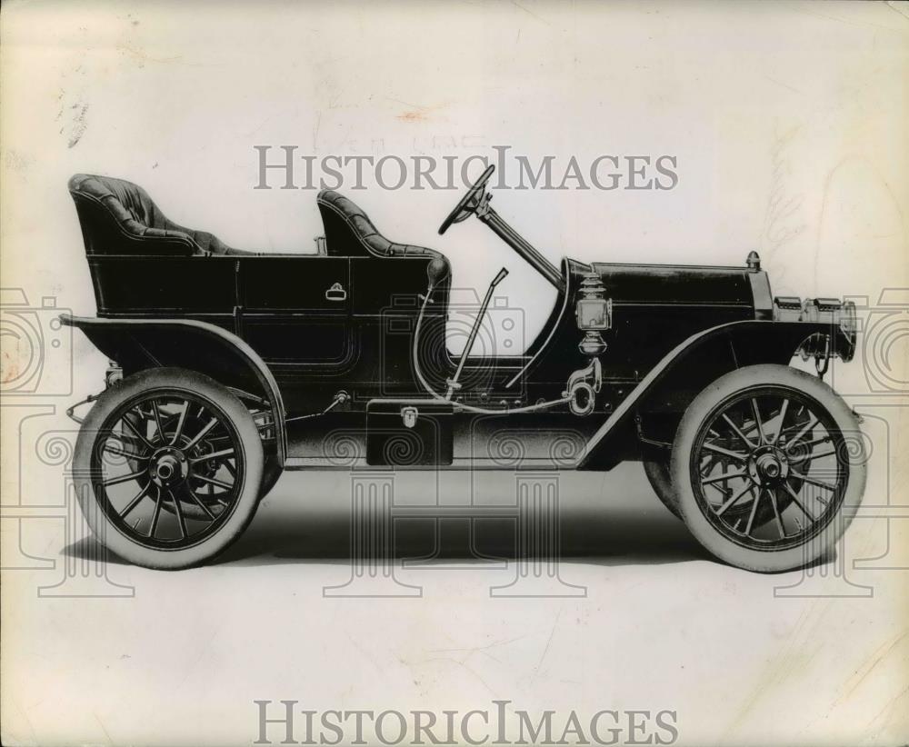 1950 Press Photo 1907 Oakland Model 20-B Touring Car - cvb69338 - Historic Images