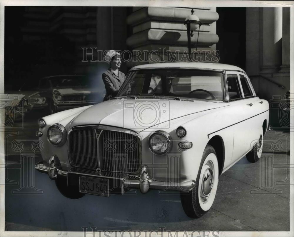 1968 Press Photo 1960 ROVER 3-LITRE - cvb69396 - Historic Images