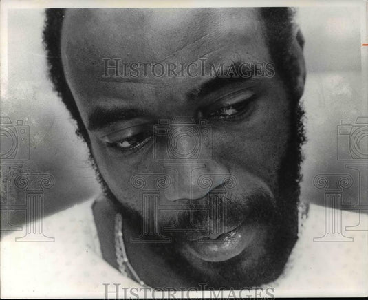 1977 Press Photo Nate Thurmond, St. Hubert's Hosp - cvb69526 - Historic Images
