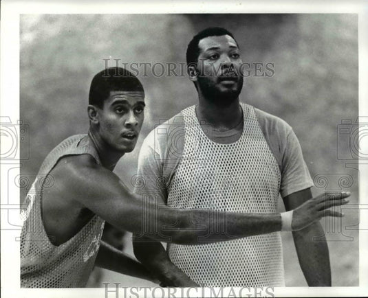 1986 Press Photo Brad Daugherty and Mel Turpin Centers - cvb69530 - Historic Images