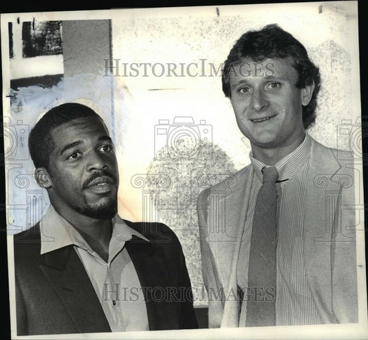 1982 Press Photo L-R: Cavaliers Draftees John Bagley & David Magley - cvb69579 - Historic Images