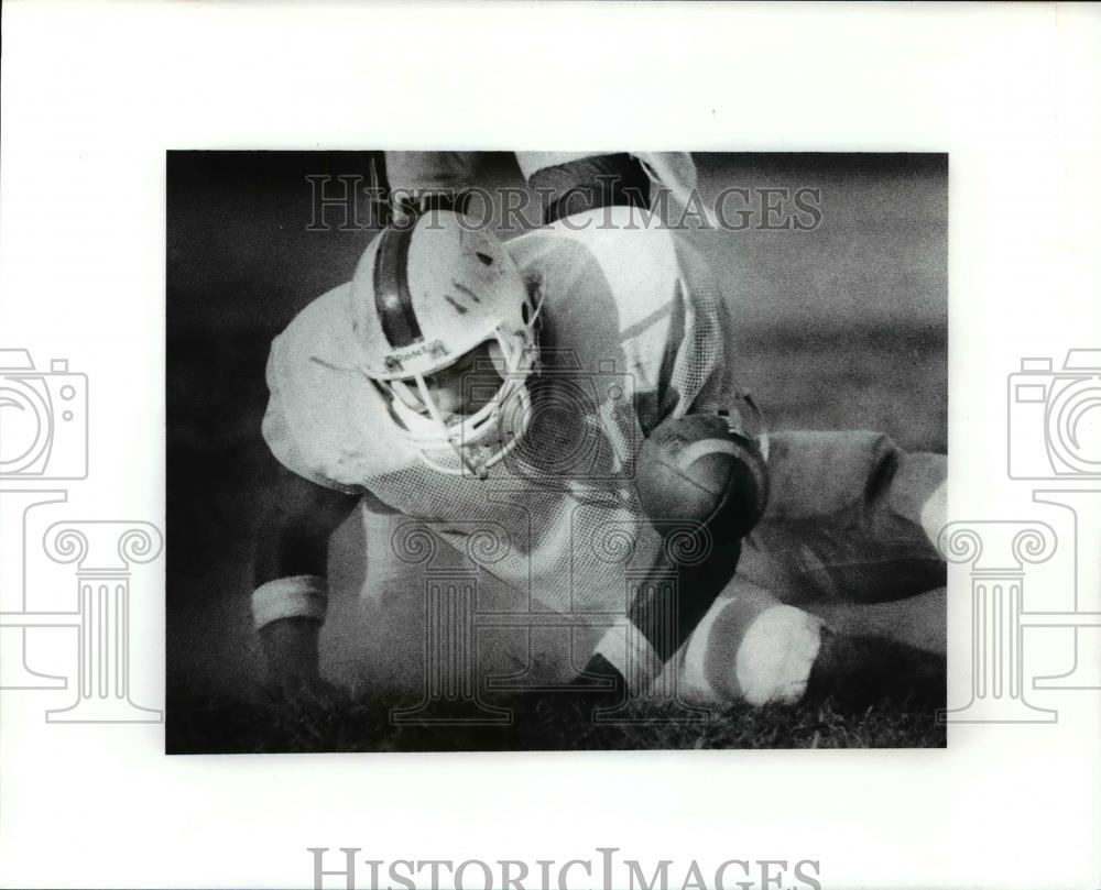 1991 Press Photo Ricardo Burke misses a practice catch during a Falcons Practice - Historic Images