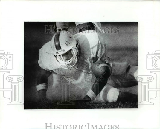 1991 Press Photo Ricardo Burke misses a practice catch during a Falcons Practice - Historic Images