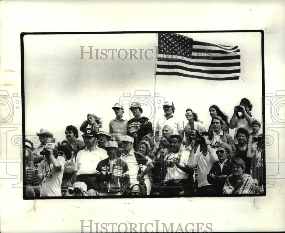 1982 Press Photo The race stands and fans at the Cleve 500 - cvb69719 - Historic Images