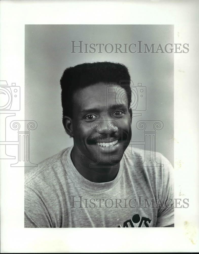 1986 Press Photo Brian Marshall-strength coach Cavaliers - cvb69915 - Historic Images