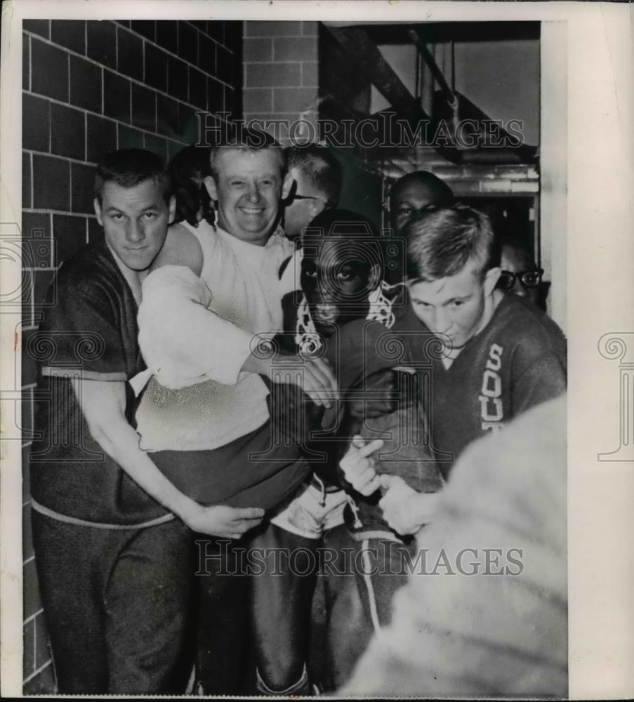 1965 Press Photo Coach John Colmery with his basketball team - cvb69942 - Historic Images